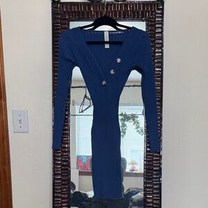 Ribbed Blue Long Sleeve V-Neck Button Fitted Midi Dress Xs NWOT